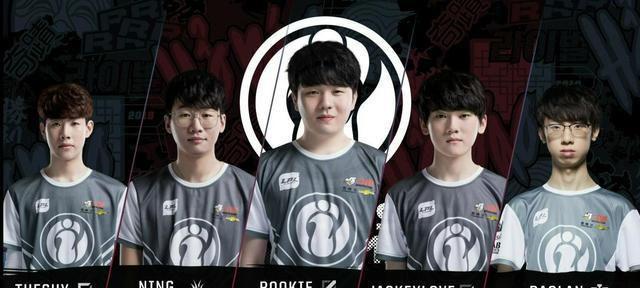 昔日队友的 昔日队友的