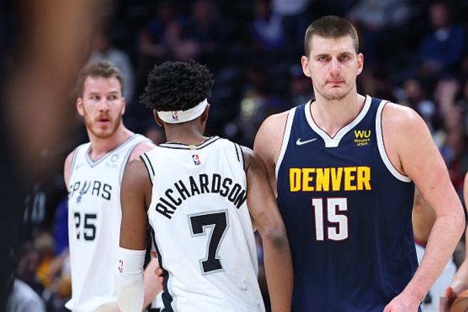 且闲第三张 且闲第三张